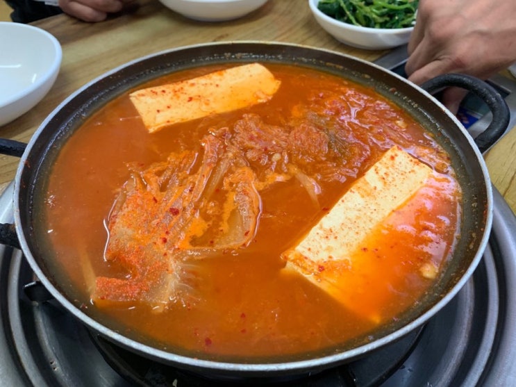  양주시 덕정 맛집 : 묵은지찌개가 끝내주는 항아리 묵은지전문점!