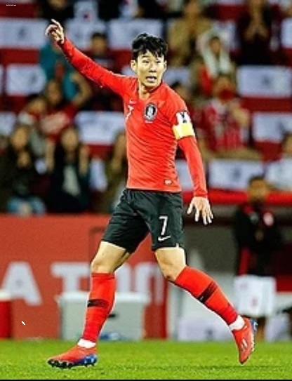  우리 대한민국을 대표하는 공격수 손흥민 선수