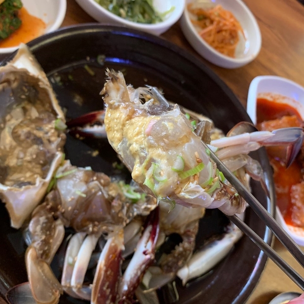  오즈패밀리 KBS 생생정보 4월18일 방송 맛집 - 3500원 돼지갈비(조선생갈비), 6000원 간장게장(참치애신)