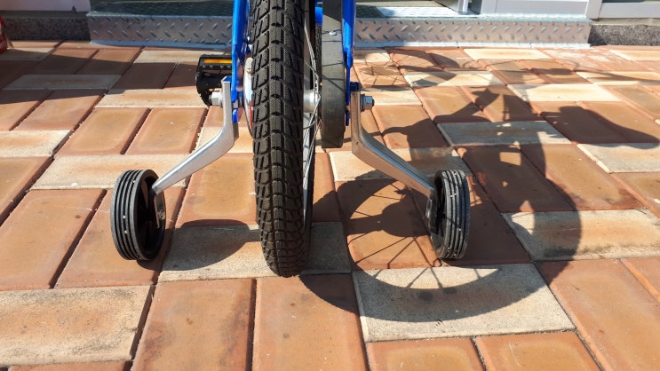 어린이 자전거 네발자전거 보조바퀴 사용시 주의사항 - 원주 혁신도시 삼천리자전거