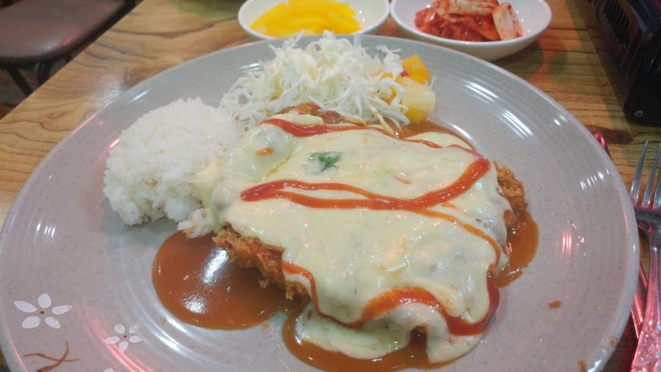  언제나 그 자리에 있는 제천 서울분식