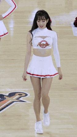  치어리더 김한나 실물 미모 비키니 몸매 움짤 모음 