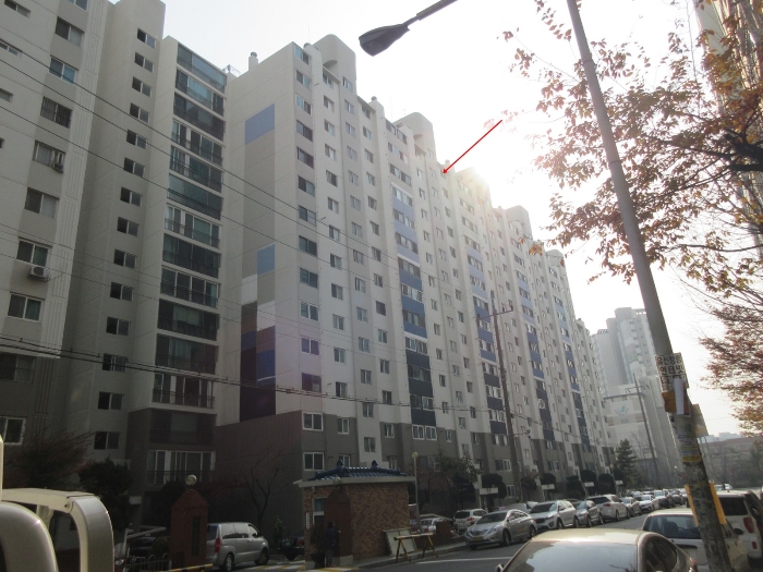  [구월동 아파트 법원경매]  인천 남동구 구월동  260-5, 동아아파트 3동 15층 1507호    [2018-30940(1)]  유찰 1회 최저가는   (70%) 164,500,000원 입니다.