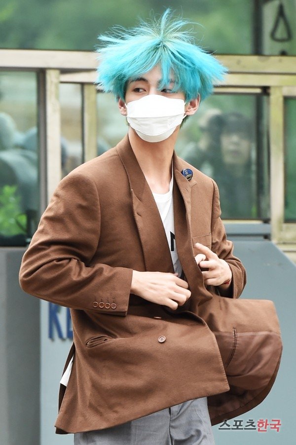  190419  방탄소년단 뮤직뱅크출근길