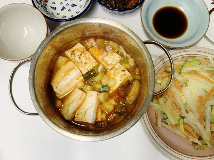 감자호박전/된장찌개/쭈꾸미삼겹볶음