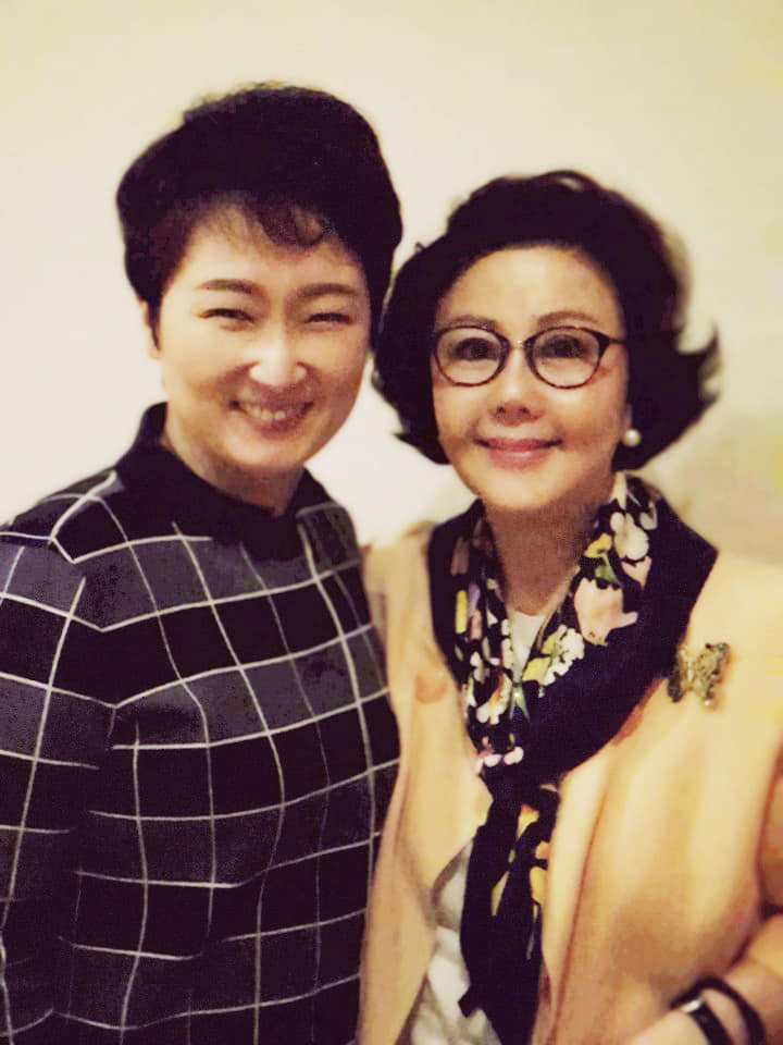  오늘 이언주의원님과 저희 아카데미 원우들과 만나 중소기업 정책에 관한 문제점에 대해 의견을 나눴습니다.