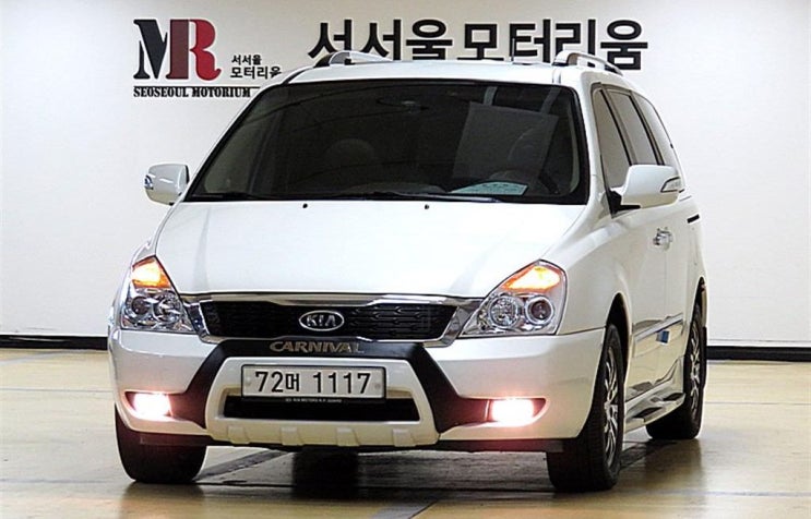  기아 그랜드카니발 프레지던트 중고차 나를유혹하고있구나