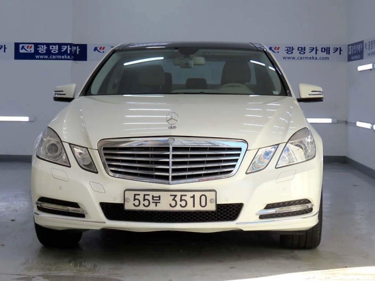  벤츠 뉴E클래스 E300 엘레강스 중고차 오랫동안황홀하게211546438