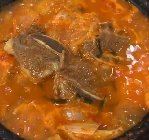 kbs 2tv 생생정보 우리동네숨은맛집 포항시 닭보쌈 '수탉' / 고양시 갈비김치찌개 '황토골' kbs 2tv 생생정보 우리동네숨은맛집 포항시 닭보쌈 '수탉' / 고양시 갈비김치찌개 '황토골'