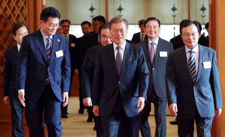 [<b>이해찬</b>]더불어민주당 240석, 새누리당 200석