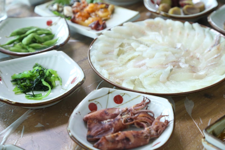  포항시횟집 물회까지 맛있는 포항푸른솔펜션회식당