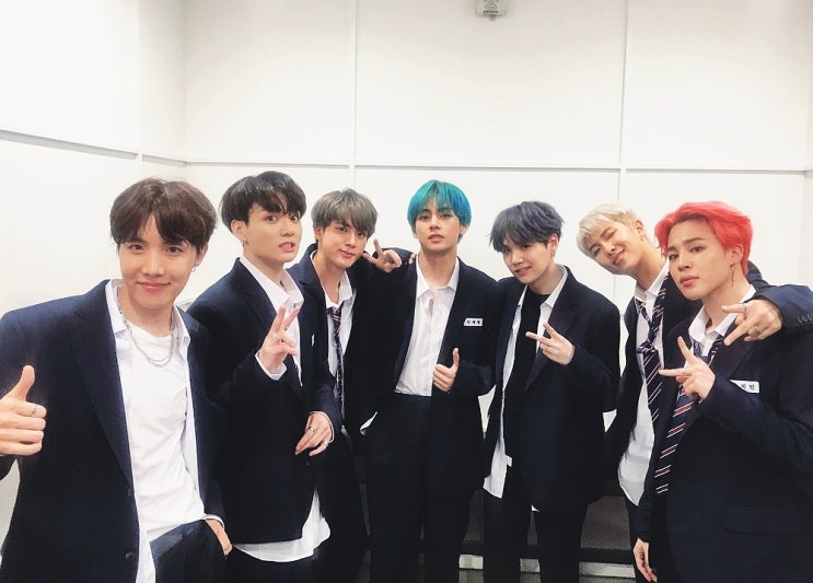  TODAY'S BTS "2019.04.19#오늘의방탄#MAPOFTHESOUL#PERSONA#작은것들을위한시#Dionysus#뮤직뱅크#컴백무대#Twitter