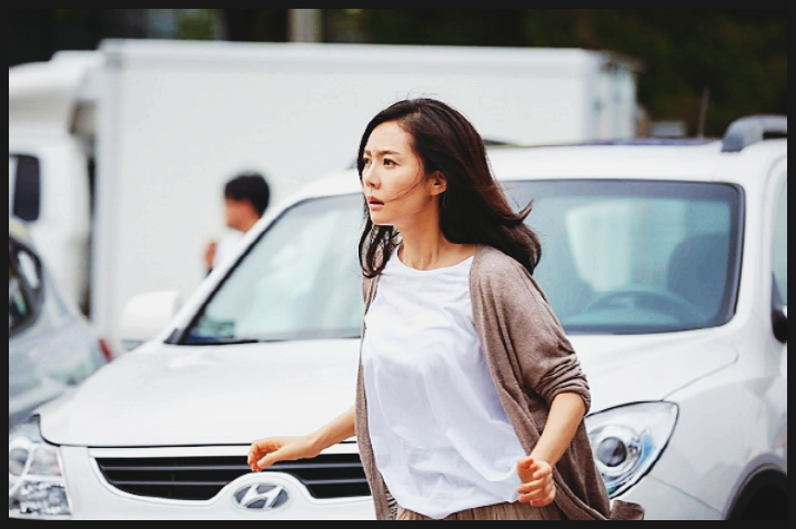  영화 장산범 염정아