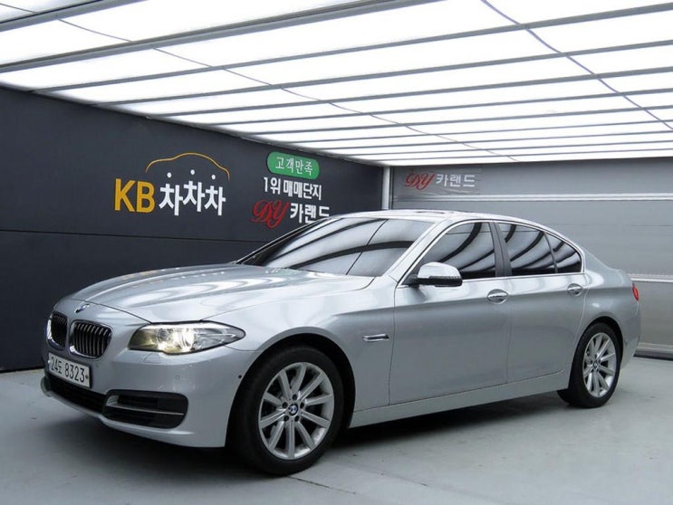 BMW 뉴5시리즈 528I 세단 중고차 내마음에딱이야!