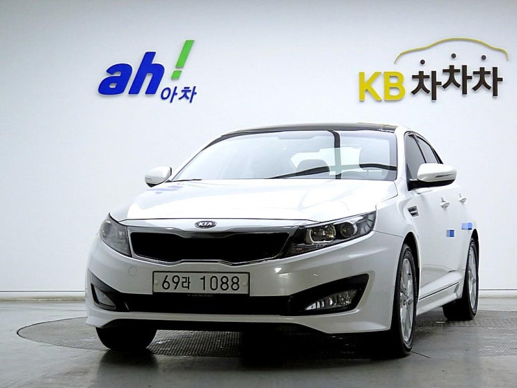  기아 K5 2.0 럭셔리 중고차 눈여겨보자!