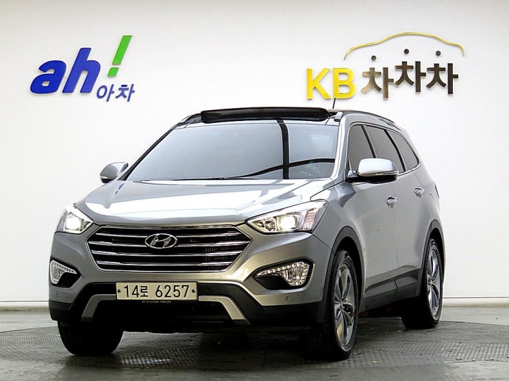  현대 맥스크루즈 R2.2 4WD 익스클루시브 스페셜 / 2014년식 / 31,858km / 오토 / 디젤 / 452027517