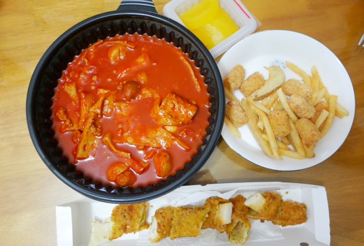  열혈사제 오징어튀김보고 배민에서 열정분식소 배달시켜 먹었네요~