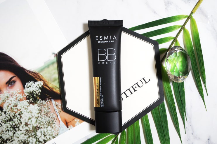  트렌드위드미 소유 비비크림 ESMIA 아쿠아 톤업 비비