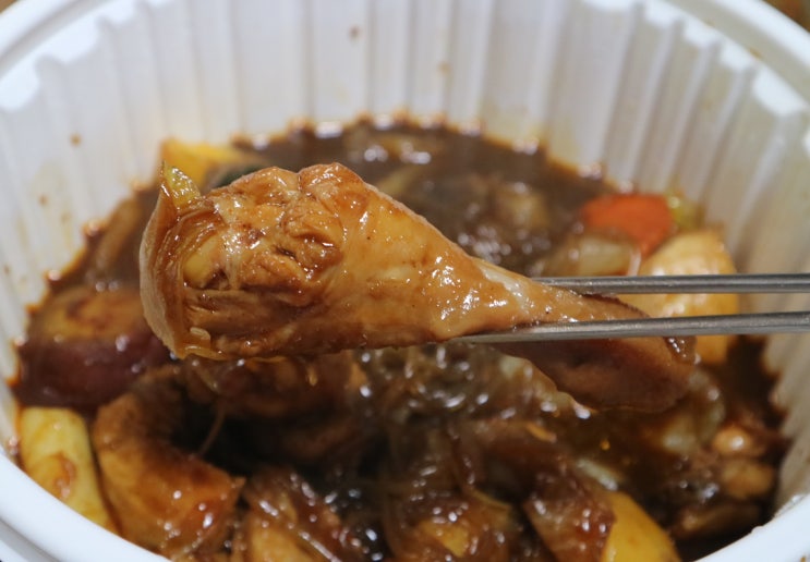  온천동맛집, 가성비 좋고 맛있는 두찜 부산온천점 까만 찜닭 포장 후기~