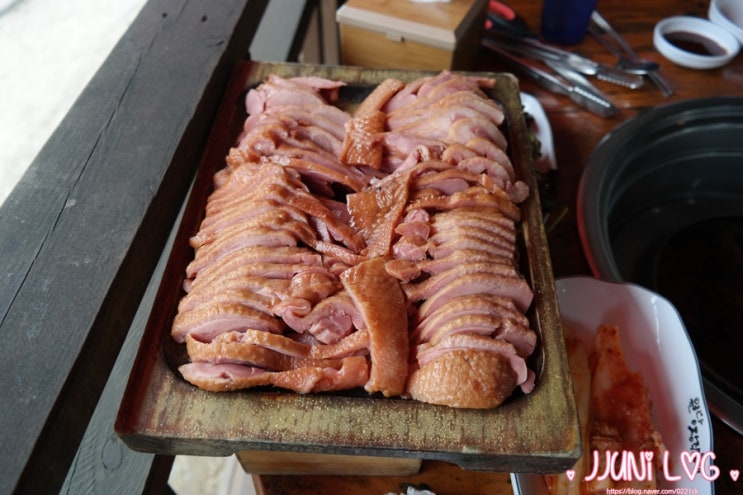  고양 오리고기 맛집 원당장작구이 분위기까지 취향저격