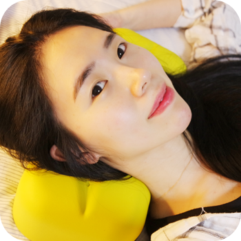  목이 편안해지는 데일리굳즈 꼬북베개