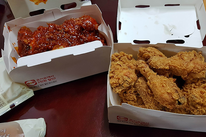  치킨 시장 이상해