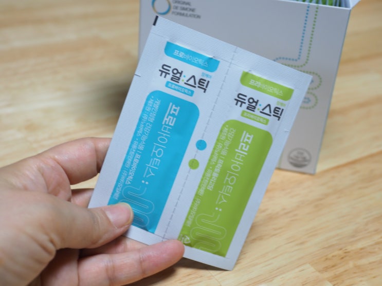  드시모네 듀얼스틱장케어 소개해요!!