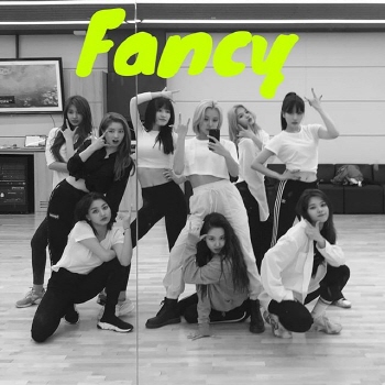 트와이스 - FANCY 팬시 (가사/듣기)