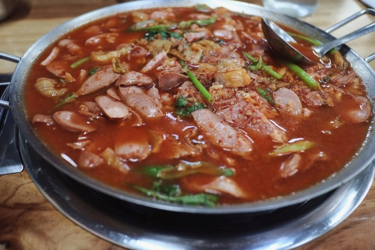 동두천. 유정부대찌개.