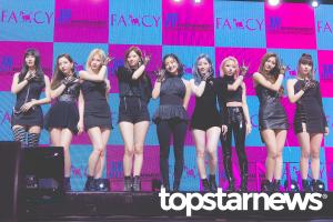  [UHD포토] 트와이스(TWICE), ‘포토타임은 포인트 안무 포즈로’ (FANCY)