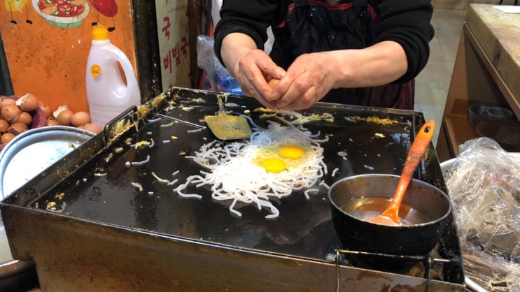  [서동 맛집] 미로시장 계란만두 ‘맛나분식’
