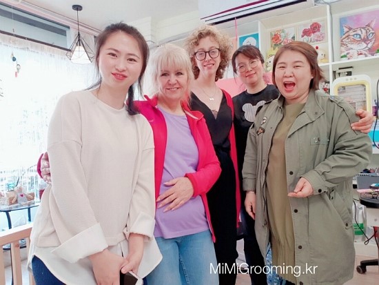  파미와 스테파니가 미미그루밍에 방문했어요!