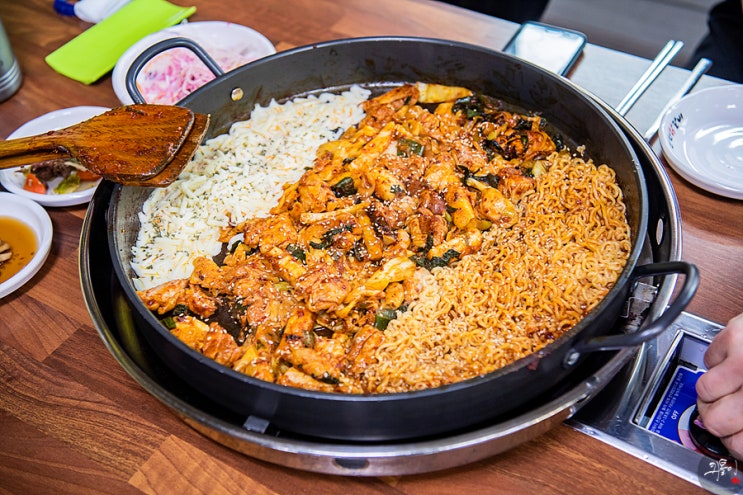  모라 맛집 꼬꼬맘춘천닭갈비 :: 볶음밥으로 마무리! 모라중학교 인근