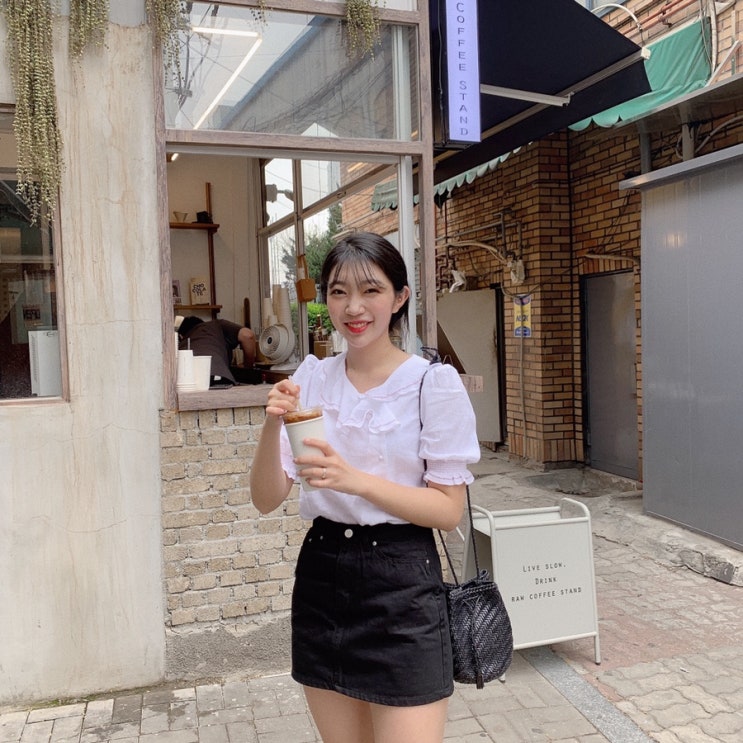  그러다 밤이 찾아오면 우리 둘만의 비밀을 새겨요