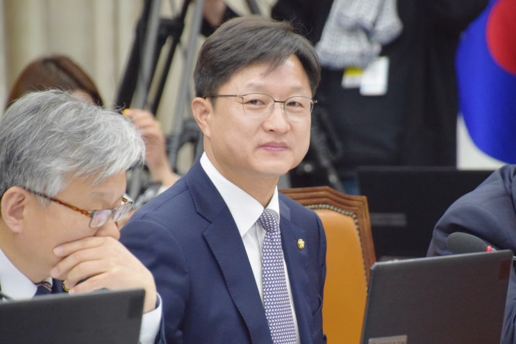  [국회의원 강병원] '초보정치' 황교안, '구태정치'만 배워