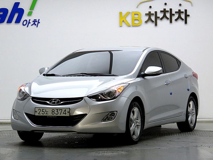  현대 아반떼MD M16GDI 에비뉴 / 2014년식 / 57,561km / 오토 / 가솔린 / 396162003