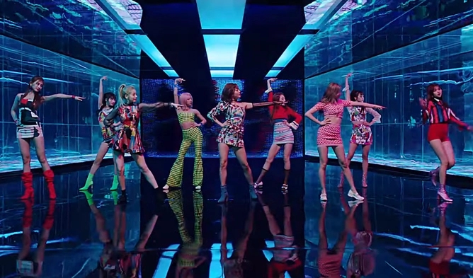  Twice fancy