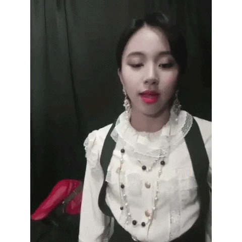  190423 트와이스 채영 사나 모모 인스타그램 (ft.채영이를 사모햏)