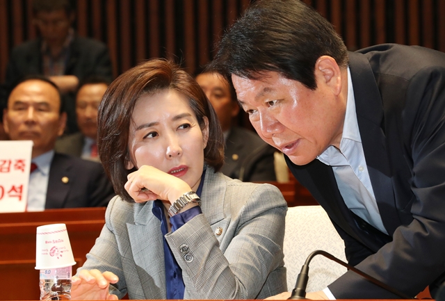  나경원 “김관영 민주당行”...김관영 “저에 대한 모욕”