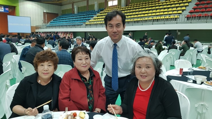  김영우 의원, 포천상공회의소 회장 이취임식 참석