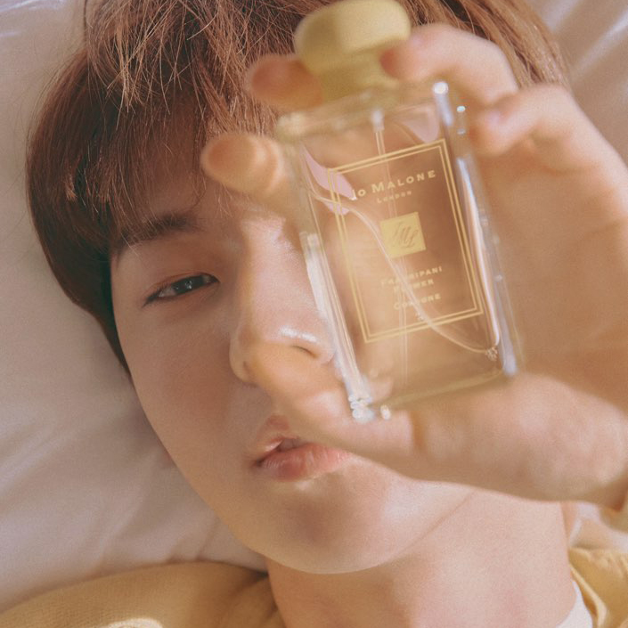  황민현 X 조 말론 런던 향수 화보 속 프랑지파니 플라워 코롱 갖고싶어