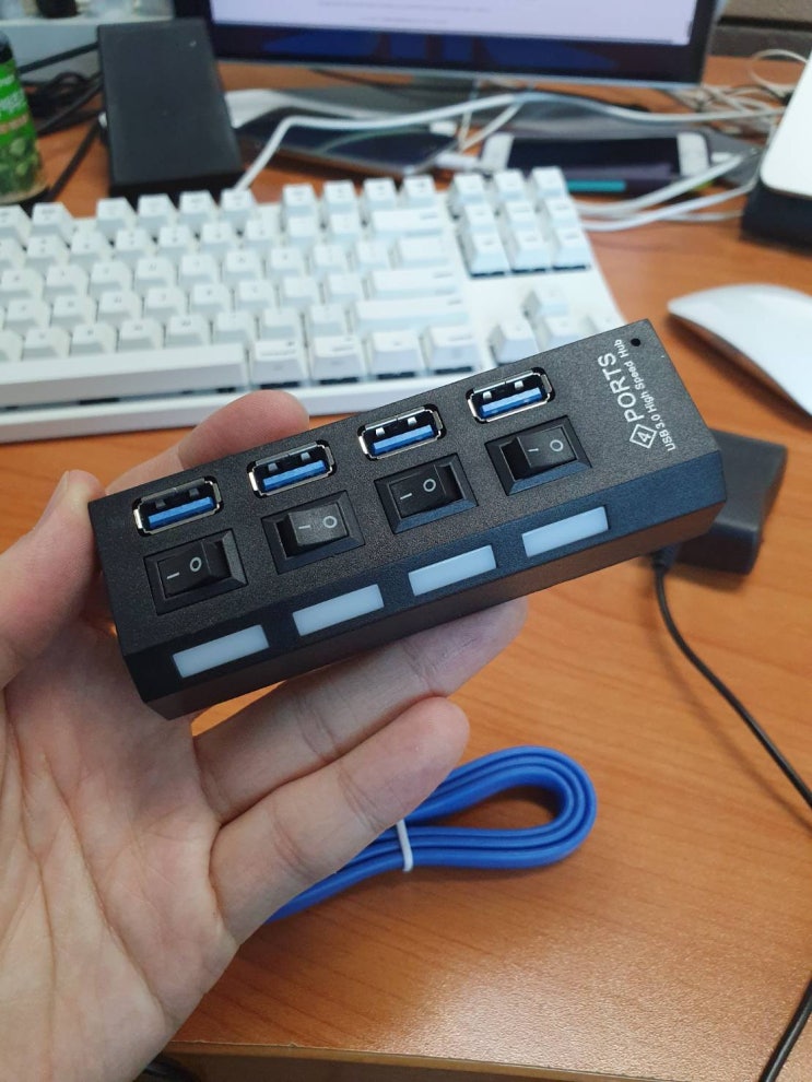  알리익스프레스 7.88달러 짜리 USB 3.0 허브