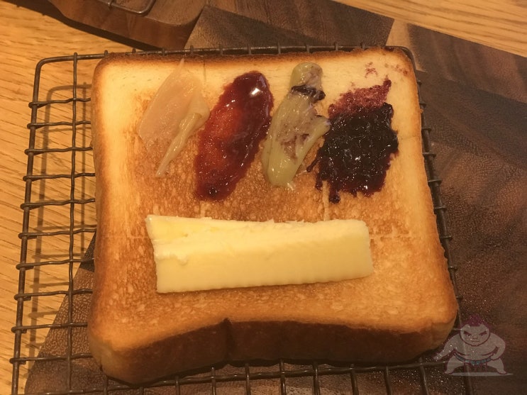 [오사카 현지맛집] 사키모토 & 잼, 식빵이 맛있는 카페!