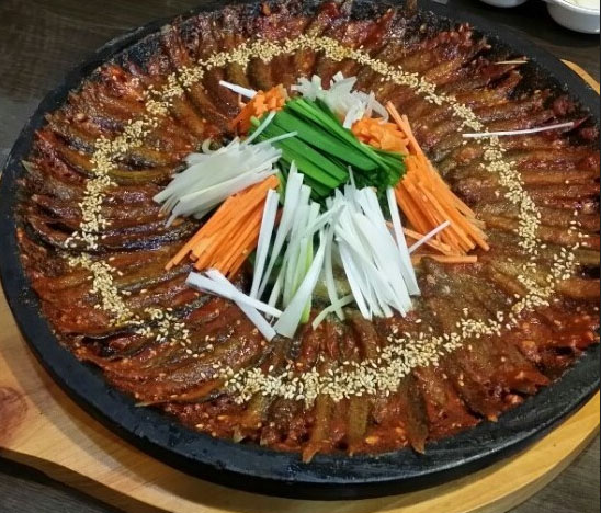  생생정보통 추어요리 추어정식 성석골남원추어탕, 두부요리 대가순두부 두낙전골