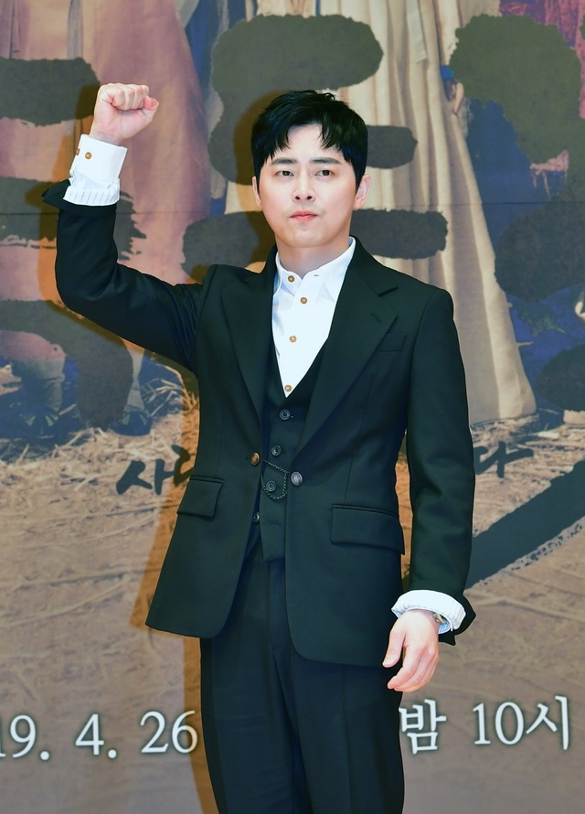  조정석표 사투리 사극 연기, 통할까..드라마 '녹두꽃'