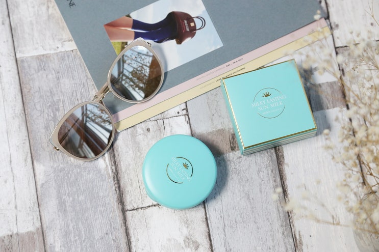  엘러브 밀크래스팅 선밀크 쿠션으로 간단하게 선케어~