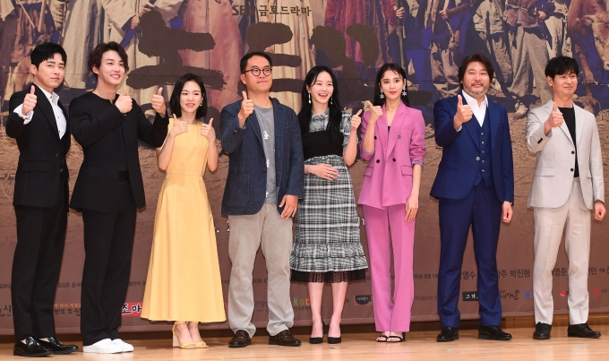  “울림·격려 되길”…’녹두꽃’,  동학농민혁명 속 민초의 삶(종합) 전봉준은 동학농민항쟁을 이끈 민초의 영웅