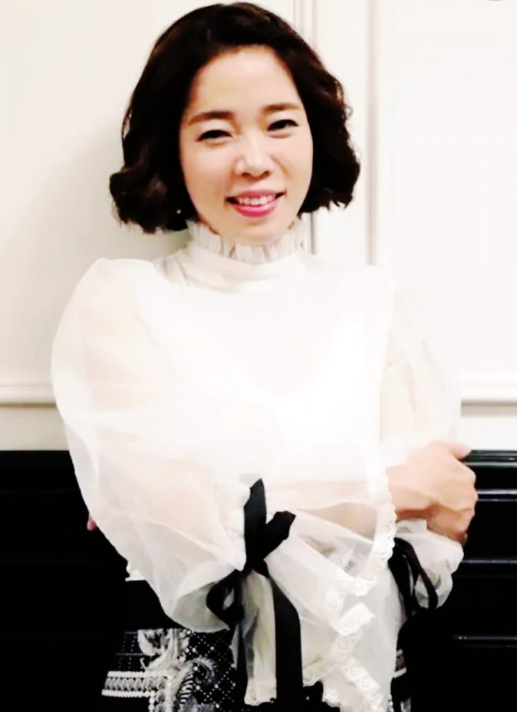 정이랑 나이 딸 등 정이랑 나이 딸 등