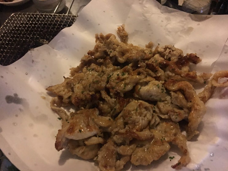  한남동 맛집, 털보네 꼼장어 닭발 - 돼지꼬리, 닭껍질