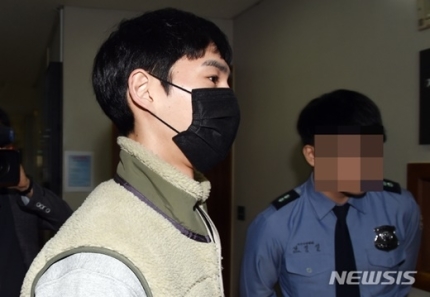 '먹방 유튜버' 밴쯔, 공판 중단 이유 '먹방 유튜버' 밴쯔, 공판 중단 이유